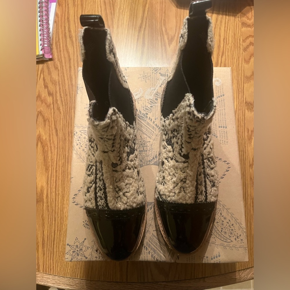 Free People Chelsea Boot